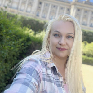 Meet your Posher, Anna